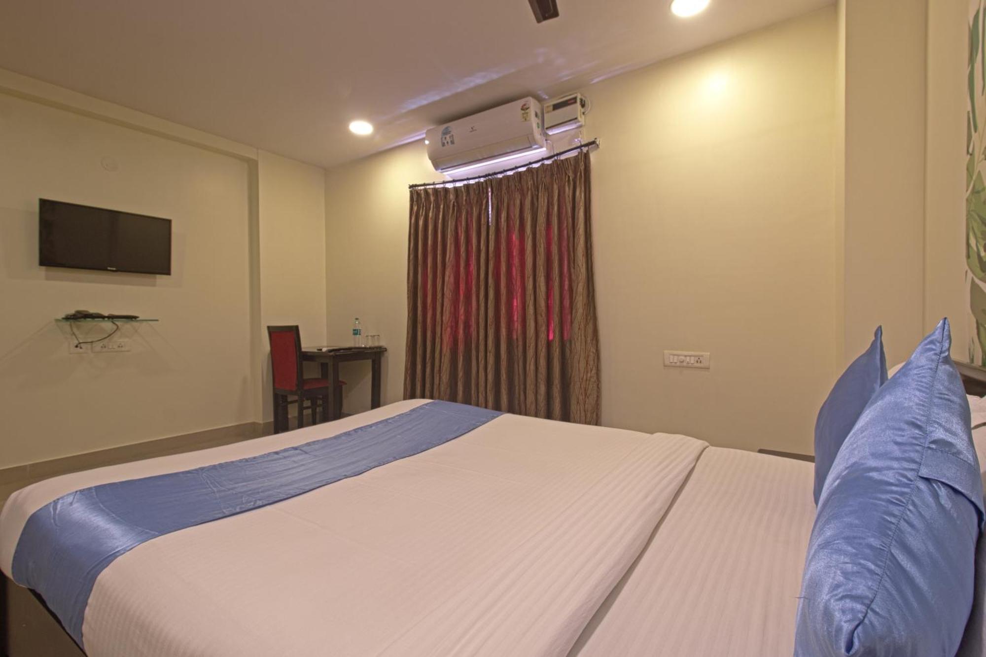Hotel Ns Royal Emirates With 3Hr Early Check In Hyderabad Exterior foto